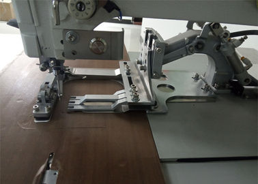 China Grande máquina de costura branca para a roupa interior, calcinha do sutiã das senhoras que faz a máquina fornecedor