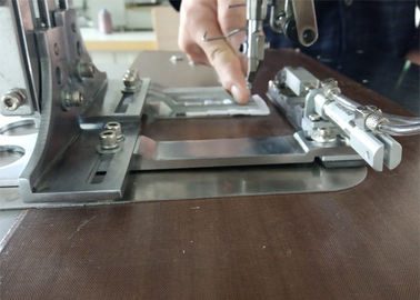 Máquina de costura decorativa de alta velocidade de ponto Chain para calças de brim e couro fornecedor