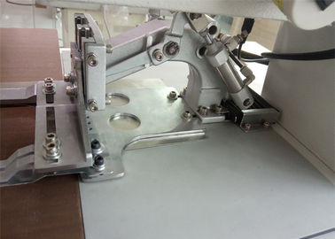 Alta velocidade elástica do teste padrão da soutien da máquina de costura do roupa interior do gancho e do olho fornecedor