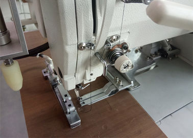 Alta velocidade elástica do teste padrão da soutien da máquina de costura do roupa interior do gancho e do olho fornecedor