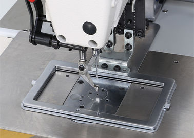 Máquina de costura controlada por computador mecânica de 130 * de 60mm para a alimentação da agulha da indústria fornecedor
