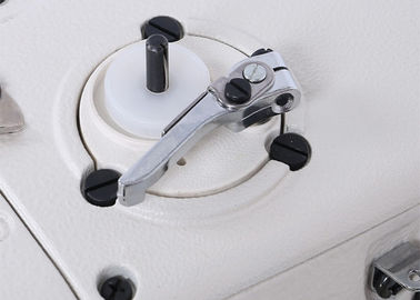 Máquina de costura controlada por computador mecânica de 130 * de 60mm para a alimentação da agulha da indústria fornecedor
