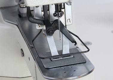 Corte da máquina de costura de Bartack da eficiência elevada auto para a sarja de Nimes XC - modelo 430D fornecedor