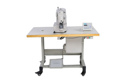 Máquina de costura industrial de Tacker da barra apertada de Zig Zag repetida para a frente e para trás sobre fornecedor