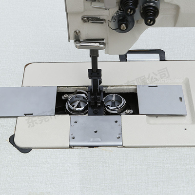 Máquina de costura da agulha do dobro da alimentação do uníssono para o sofá do banco de carro fornecedor